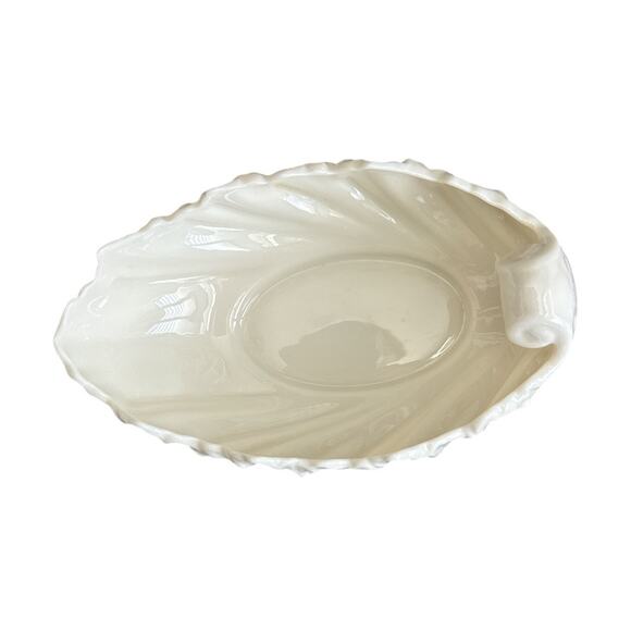 Lenox Vintage Acanthus Leaf Cream Porcelain Small 6” Bowl - Picture 6 of 10